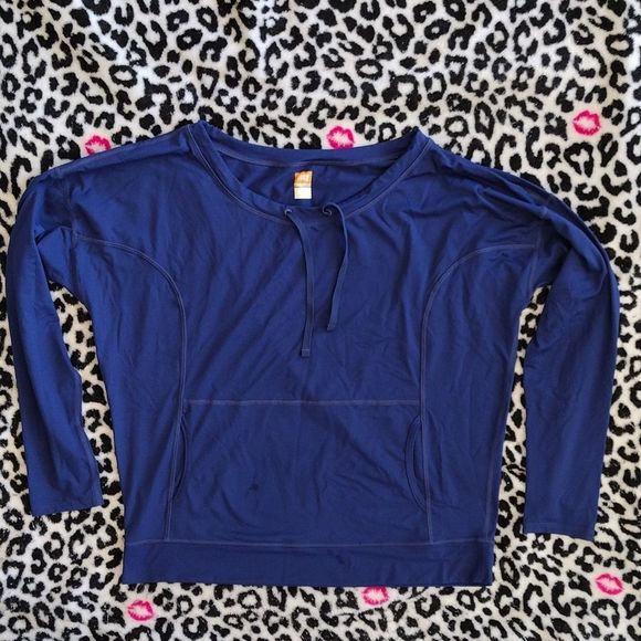 Lucy Tops - Lucy Tech Active Wear Circuit Trainer Pull Over Size Medium